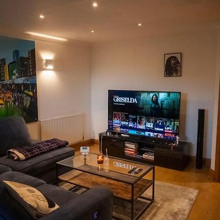 1-Bed Flat In Ocean Village Саутгемптон Екстер'єр фото